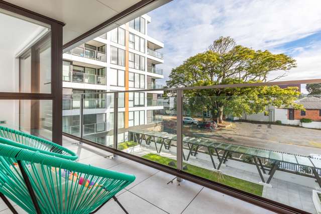 206/10 Lion Place Epsom_2