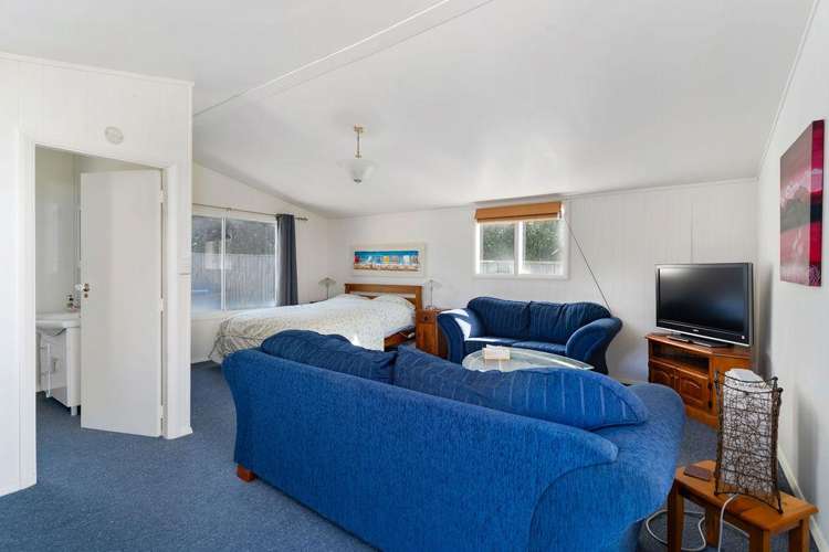 1460 Otahome Road Otahome_18