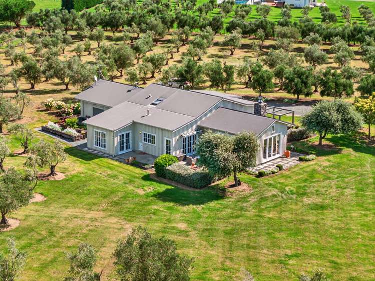 5/239 Lake Ferry Road Martinborough_26