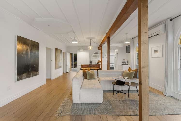 6 Sherwood Avenue_1