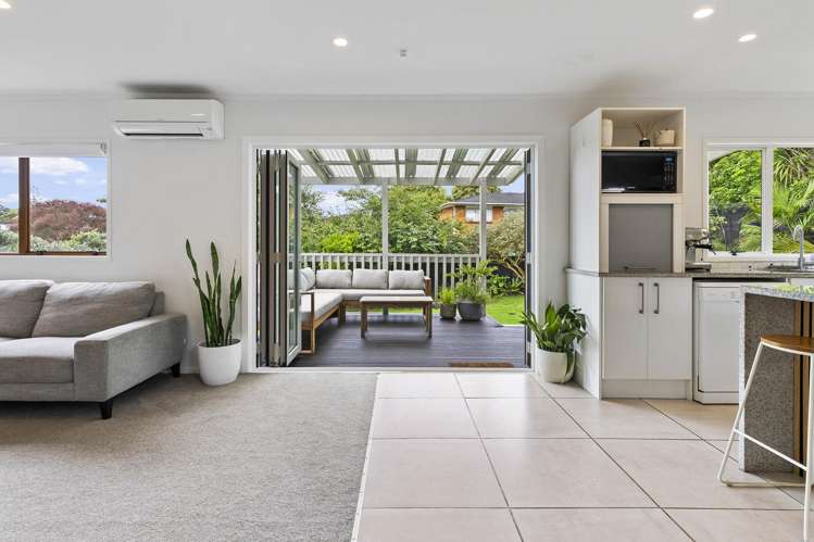 2/16 Sandiacre Way Browns Bay_2