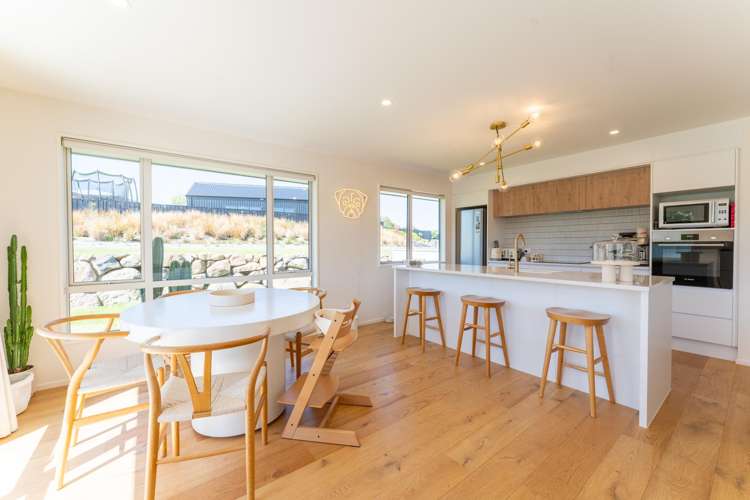 41 Meadowstone Street Gleniti_1