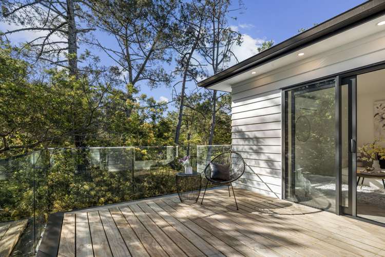 5A / 5B Saddleback Rise Murrays Bay_16