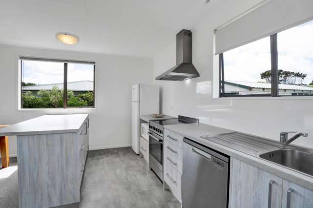 18 Pohutukawa Drive Opunake_2