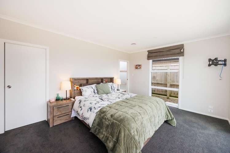 16 Cyprus Place Fitzherbert_17