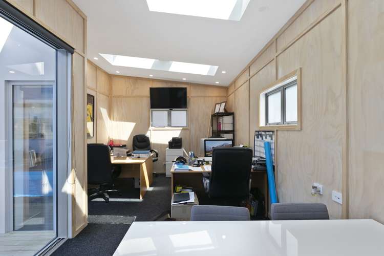 90 Endeavour Drive Whitby_13