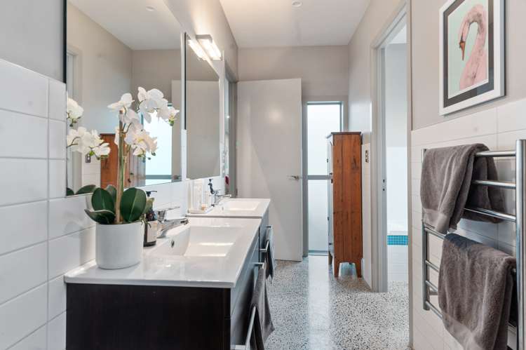 658 Te Kopia Road Waikite Valley_13