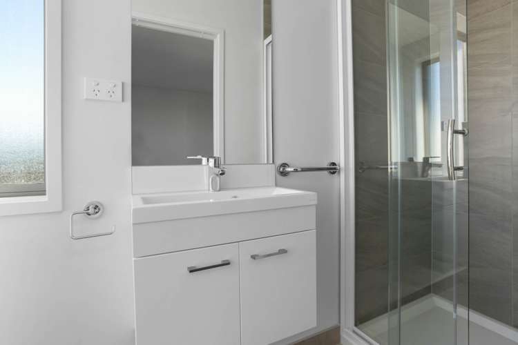 Moor Avenue Te Atatu Peninsula_7