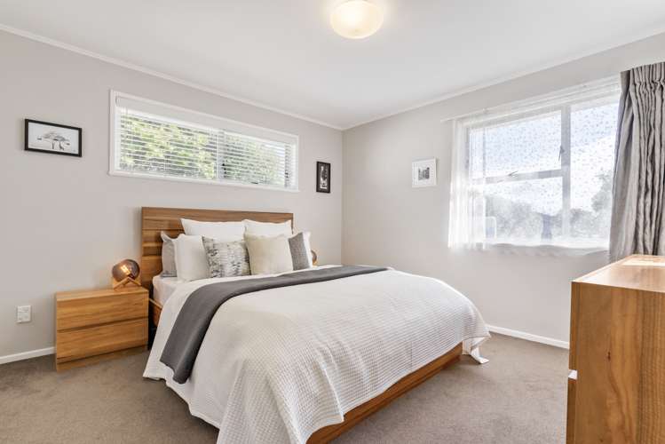 2 Kea Place Mangere Bridge_13