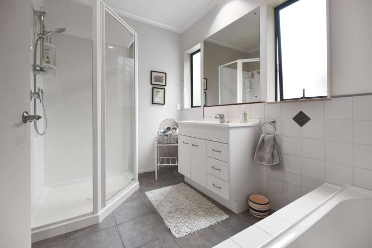 23a Fairley Road Lynmore_17