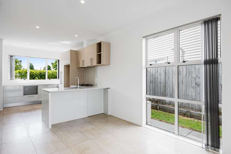 39 Whenuapai Drive Whenuapai_5