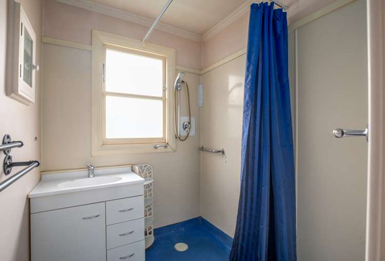 10 Campbell Street Alexandra_11