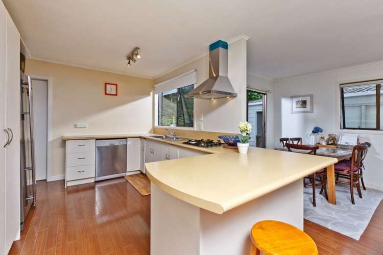 2/34 Corunna Road Milford_6