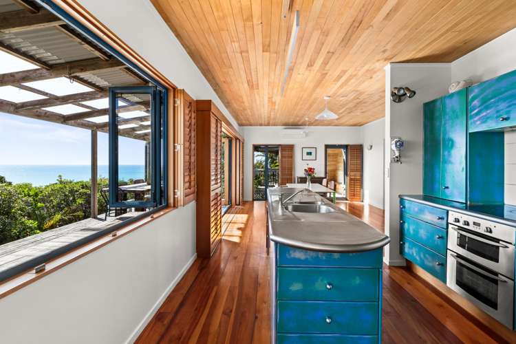 197 Harper Road Waimarama_6