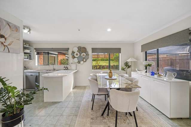 54 Robert Ross Place Clendon Park_3