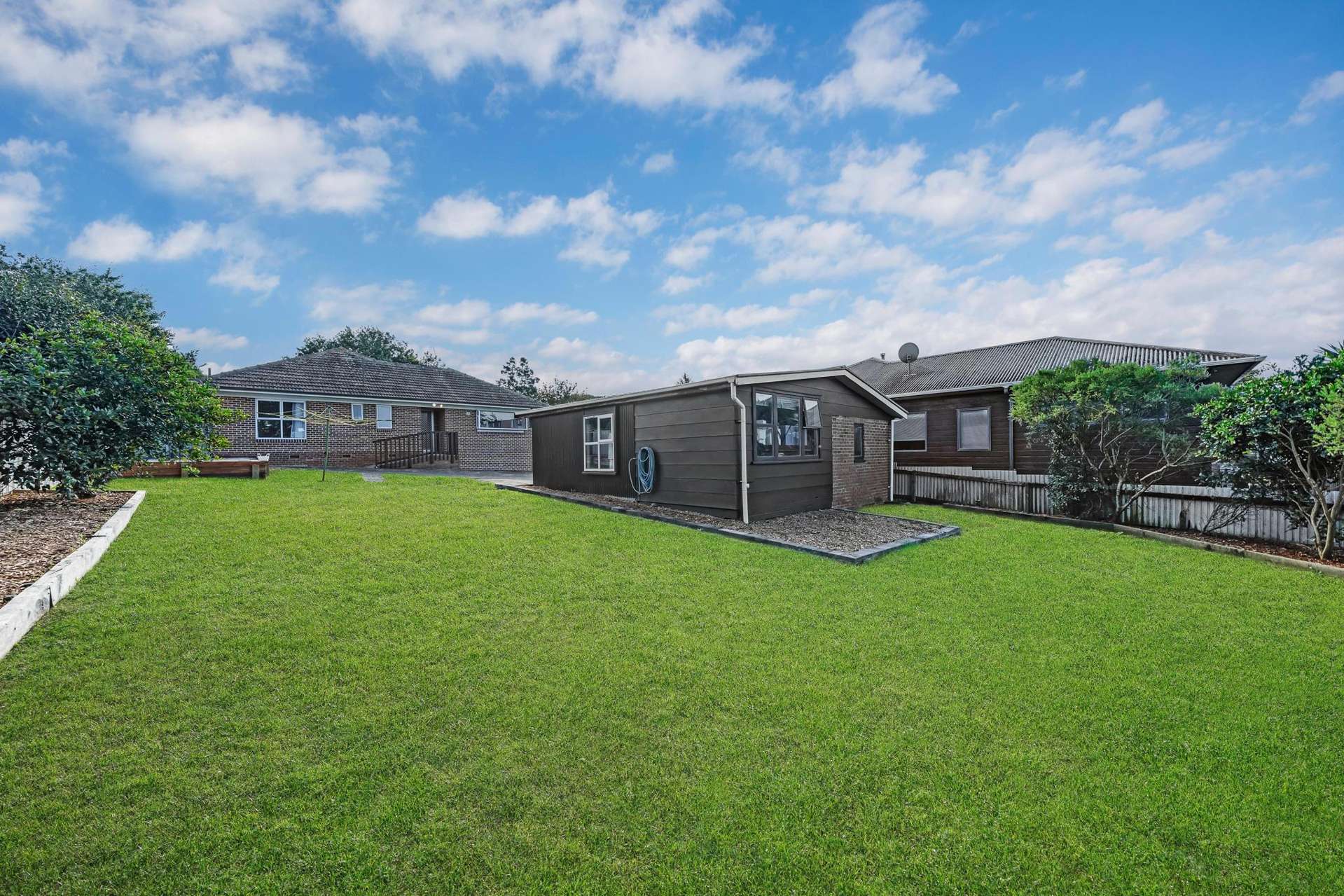 137 Edinburgh Street Pukekohe_0