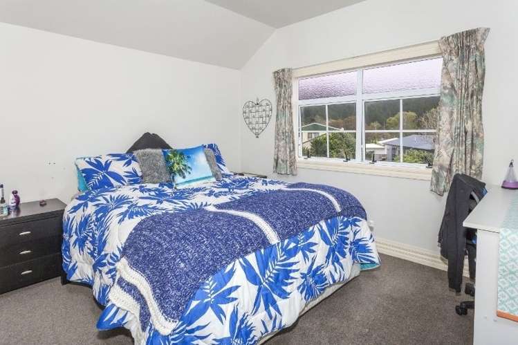 104 Waverley Place Whangamata_12