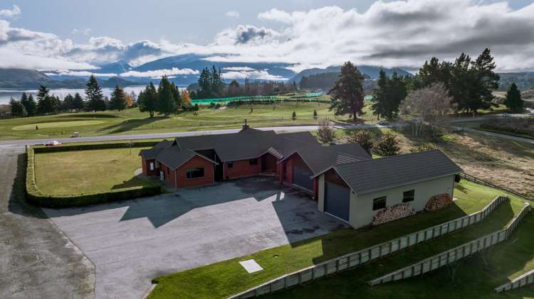 90 Golf Course Road Wanaka_3