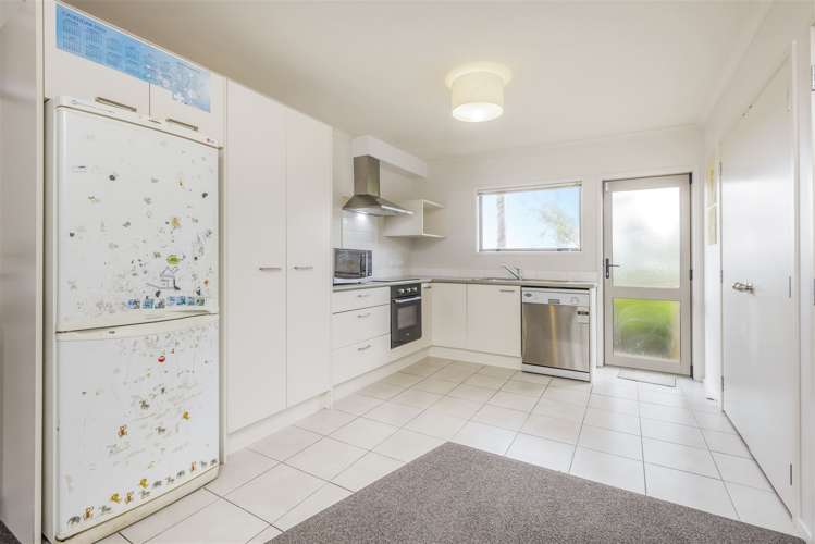 18/94 Glengarry Road Glen Eden_8