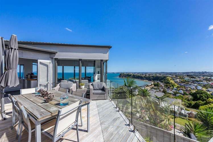 61 Roberts Road_0
