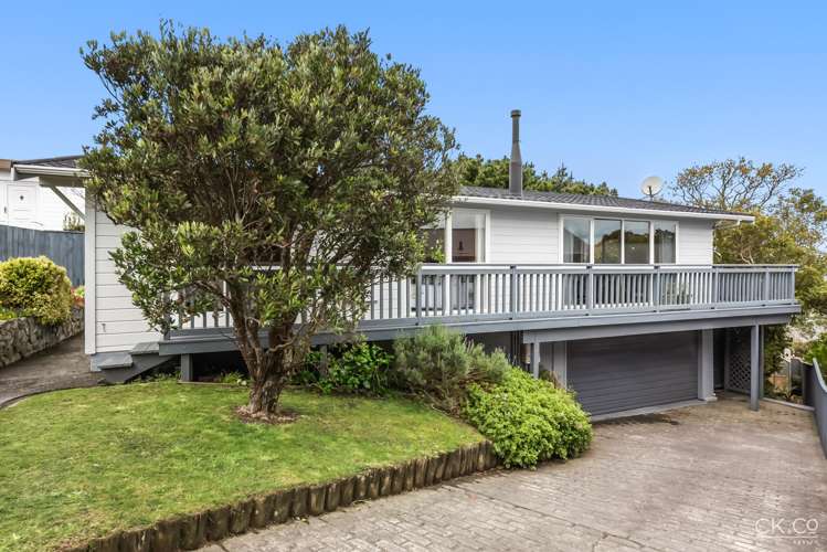 224 Dowse Drive Maungaraki_23