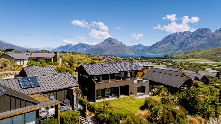 7 Mckellar Drive Jacks Point_19