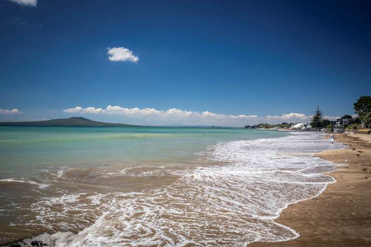 2/72 Heathcote Road Castor Bay_26