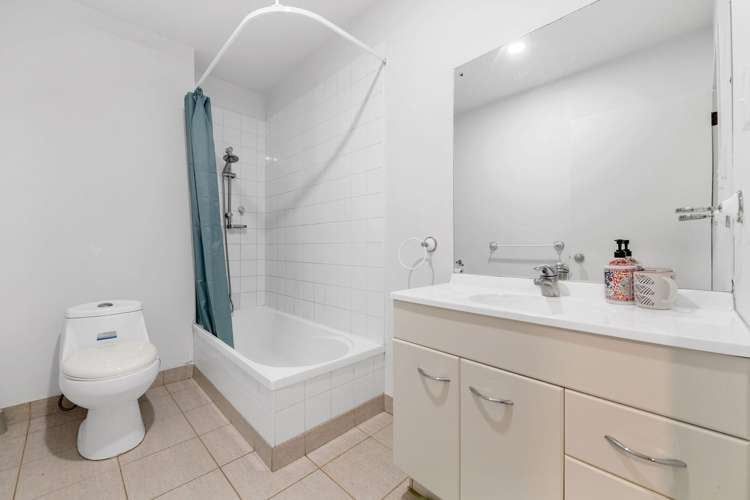 26A/88 Cook Street Auckland Central_11