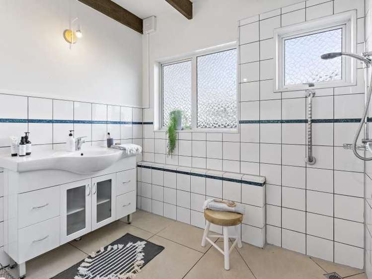 8 Reading Street Greytown_9