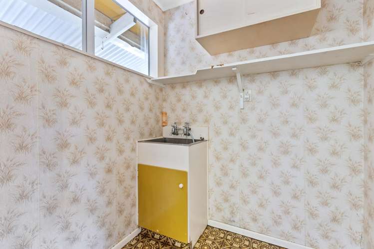 17 Carlton Terrace Westown_21