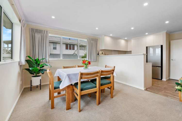 12 Kiteroa Terrace Rothesay Bay_5