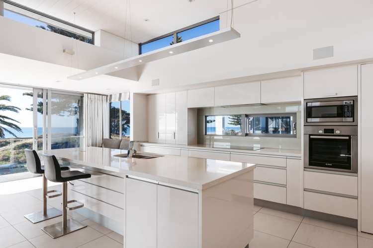 81 Marine Parade Mount Maunganui_8