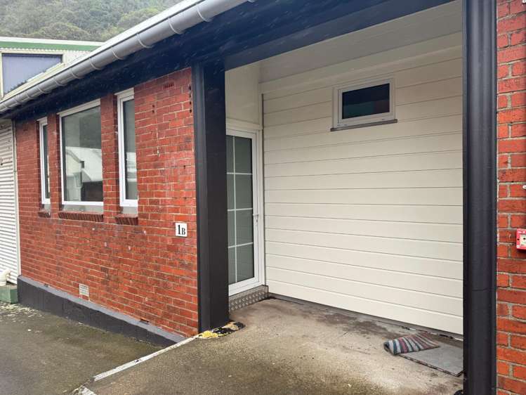  1B/33 Kaiwharawhara Road_0