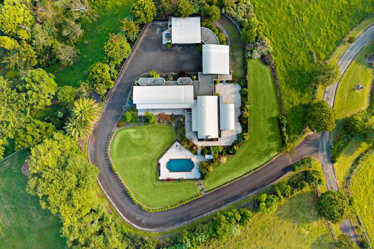 1963 Great South Road Bombay_31