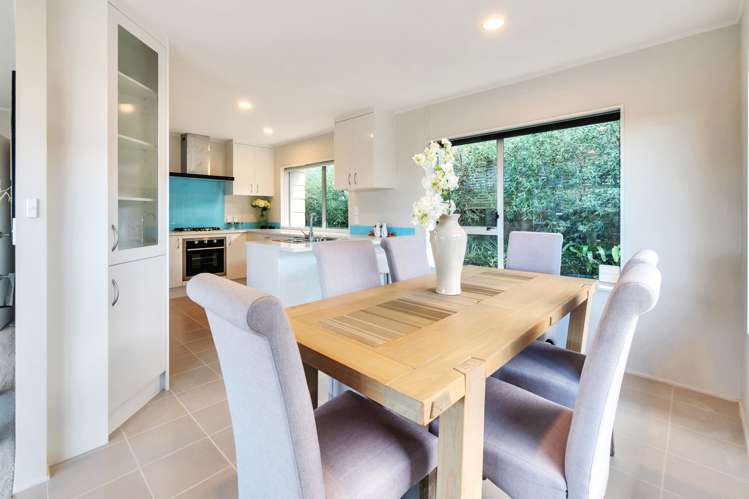 2/78a Onewa Road Northcote Point_5