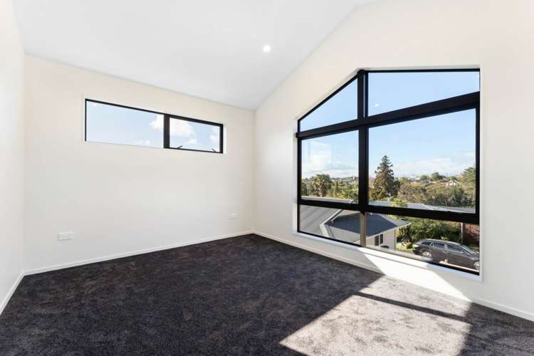 6 /7 Beverly Place New Lynn_3