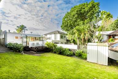 2/68 Hawera Road_4