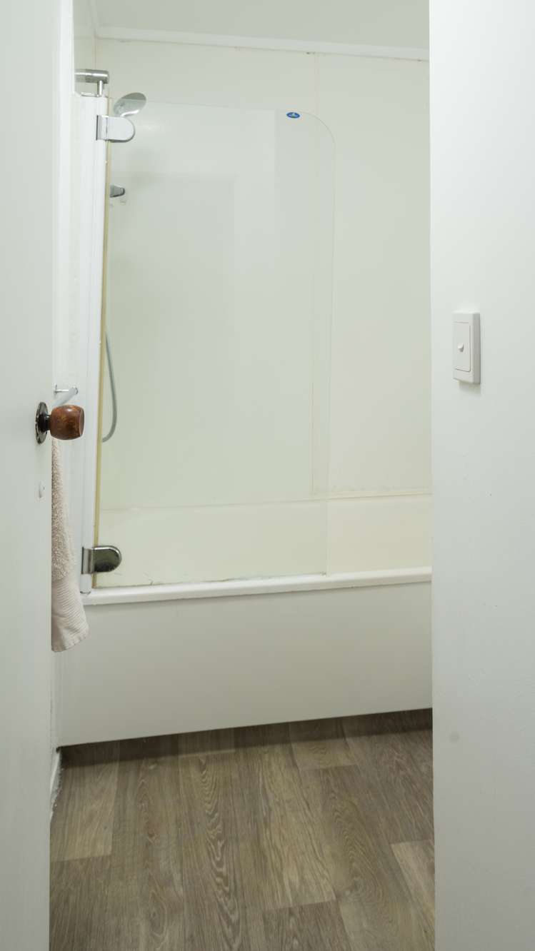 14/19a Gray Avenue Mangere East_8