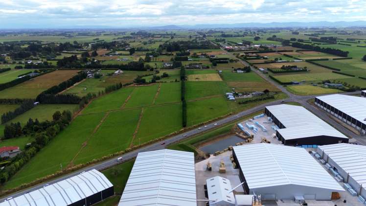 15 Kennington Roslyn Bush Road Mill Road_3