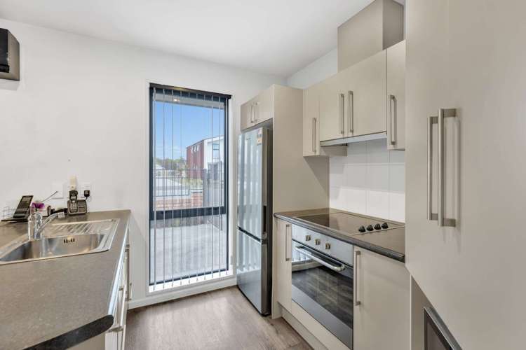 1/123 Sawyers Arms Road Northcote_9