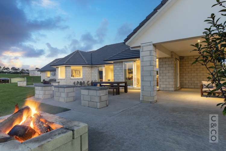 1242 State Highway 16 Waimauku_24