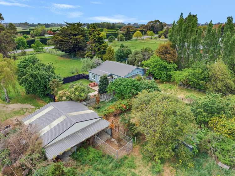 28 Ashworths Road . Amberley_29