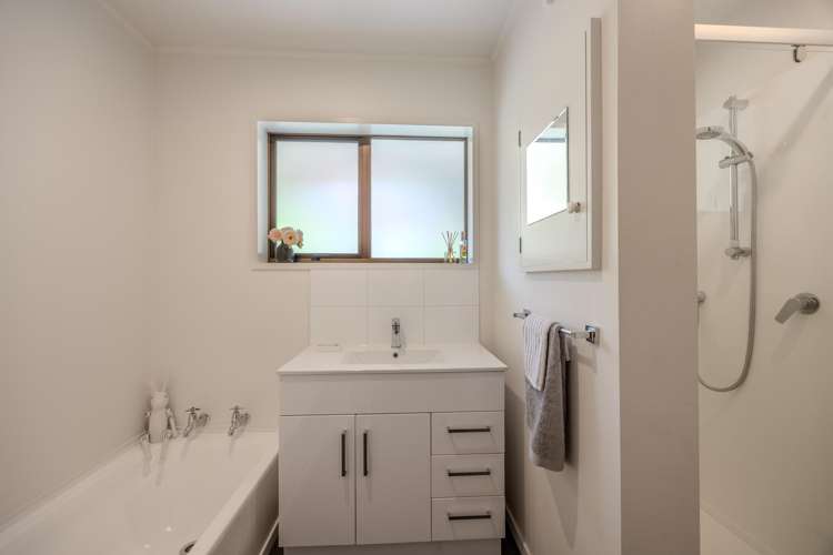 2/32 Brownston Street Wanaka_11