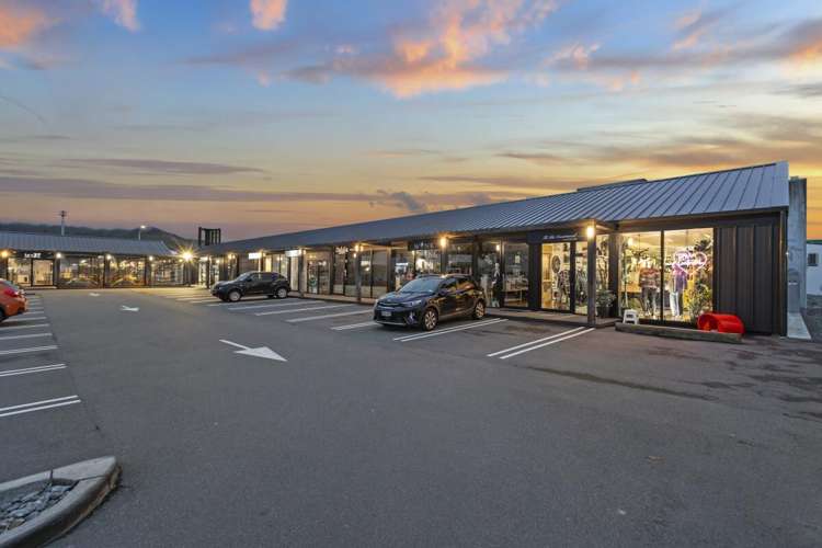 1027 Ferry Road Ferrymead_19