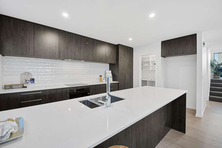 512 Madras Street Saint Albans_5