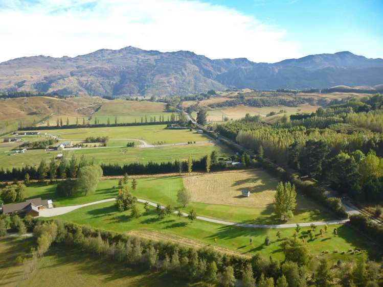 319 Lower Shotover Road Speargrass Flat_27