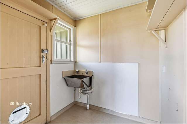 39 - 41 Banbury Crescent Fairfield_4