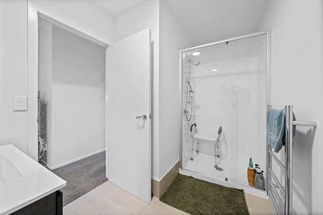 20/11 Carlos Drive Flat Bush_4