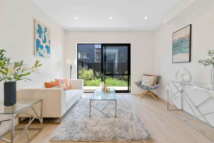 44 Kiato Lane Flat Bush_1