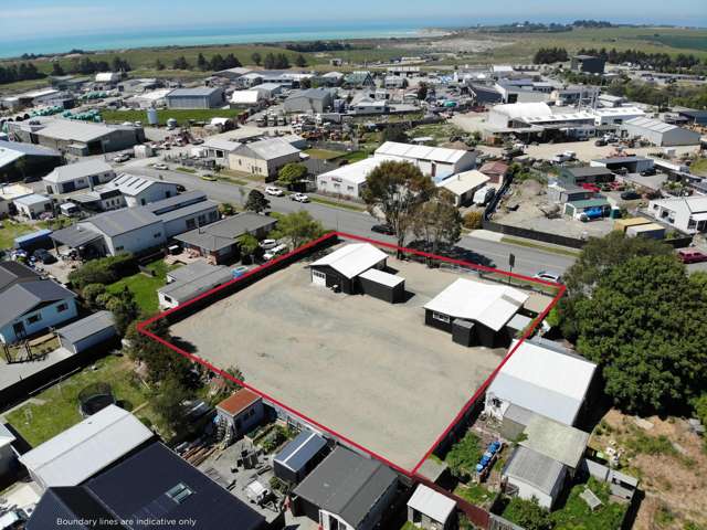Freehold industrial ready to occupy or redevelop